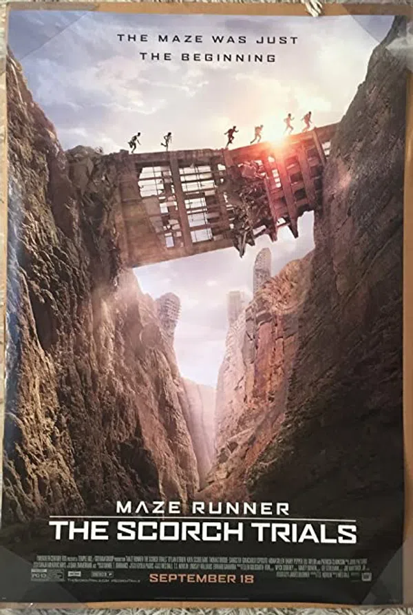 Poster phim Giải Mã Mê Cung 2: Thử Nghiệm Đất Cháy trên SubNhanh
